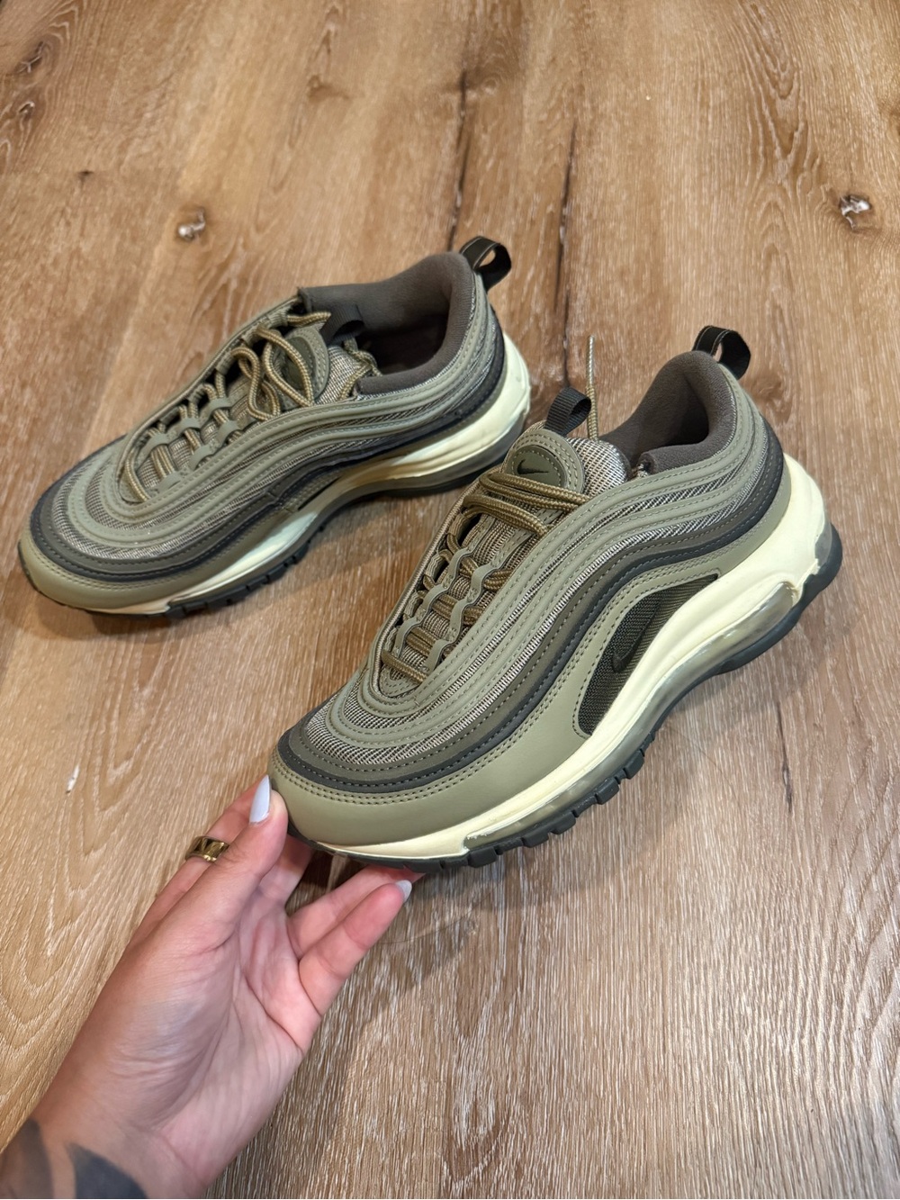 Nike Men's Olive & Dark Green Air Max 97 Sneakers